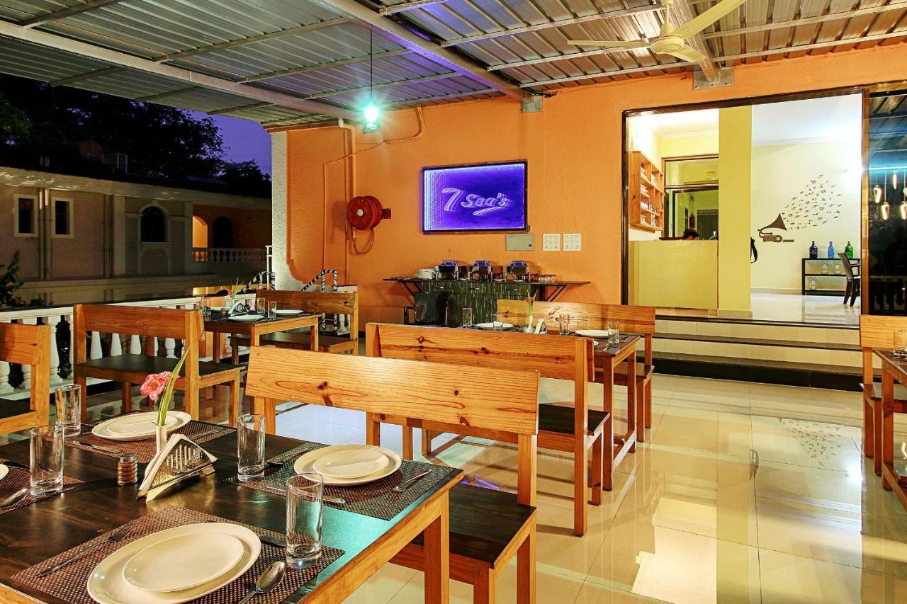 Hotel 7 Seas Vagator Exterior foto